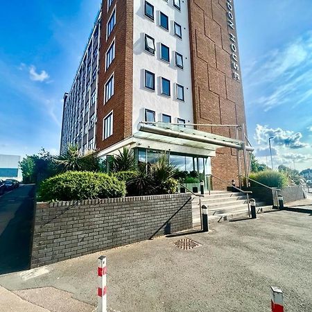 Beautiful 1 Bedroom Stylish Apartment Croydon Exterior photo
